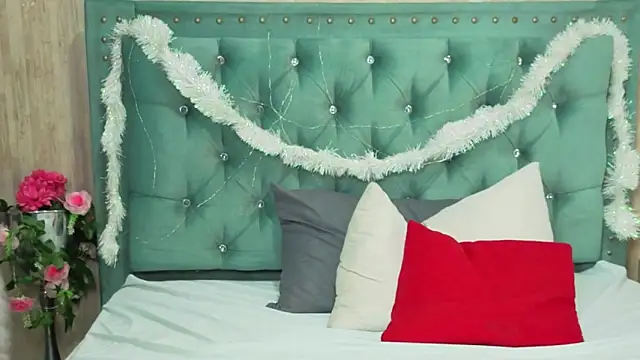 Apriil_Sweett webcam