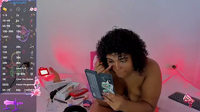 kitty_pervertedx (F teen) - fuck my friend's pussy