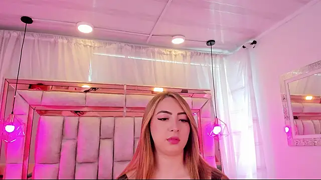 Katalina_Evans webcam