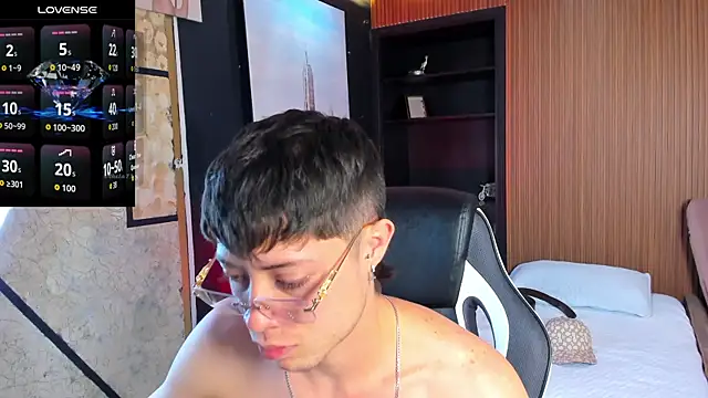 marcuscollins1_ webcam