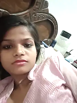 Komal0099 webcam stripchat model stream image