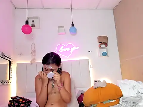 lilith_horny webcam