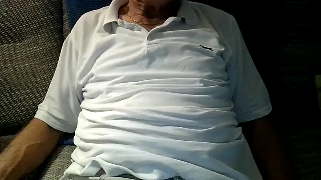 velikifant7 (Ask my age) - 100