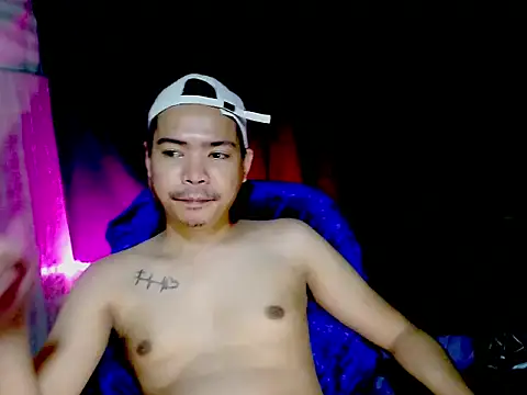 MANIACasianX webcam