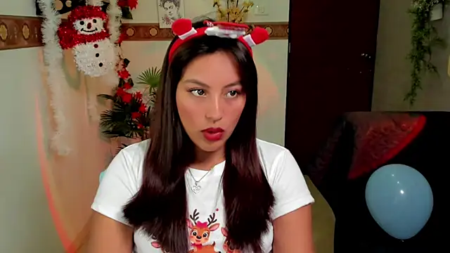 Cameroon-Diaz webcam