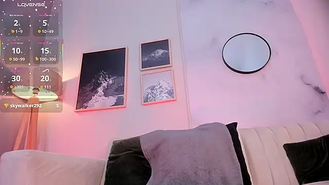 Tiffany_Low webcam stripchat model stream image