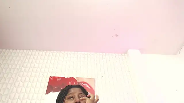 Alexa_roussee webcam