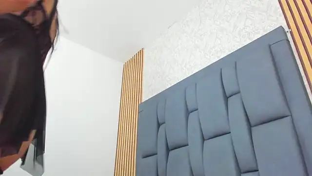 candela_collinss webcam