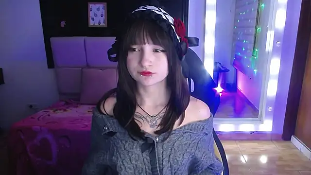 _Charlotte_Collins_ webcam