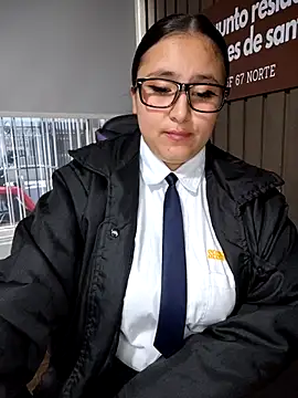 cute_penelope (F young) - Zoom pussy+masturbateat workTICKET 8🤫