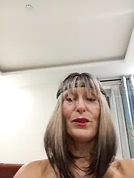 eliza_wendy (Ask my age) - Play butterfly pussy