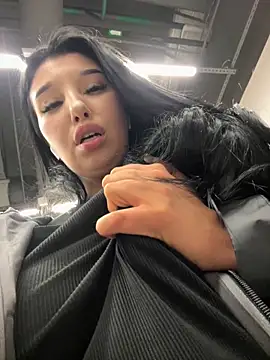 tisha_busty (F milf) - Take off annoying clothes/massage pussy