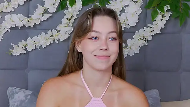 theemma - TheEmma's free webcam - UK Sex Cams