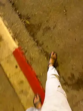 Harmanarab_adrian webcam