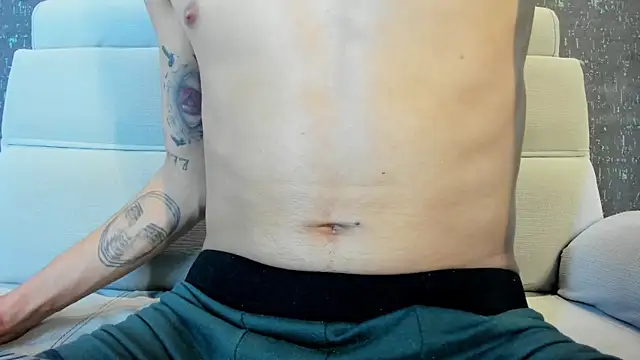NickandAbby_ webcam