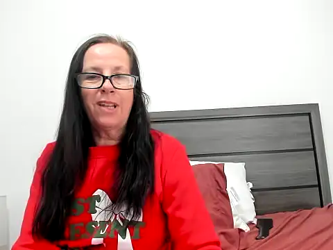 sassypeachgoddess webcam