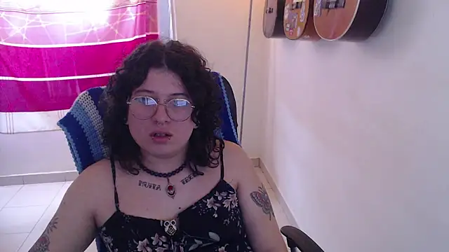 Smoke_trip_Alicia webcam