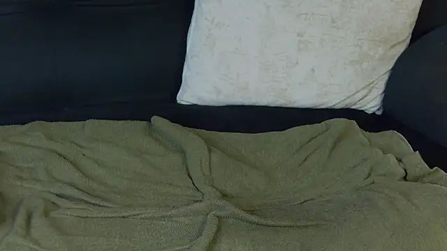 Noah_Greenhart webcam