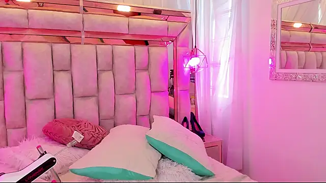 Katalina_Evans webcam