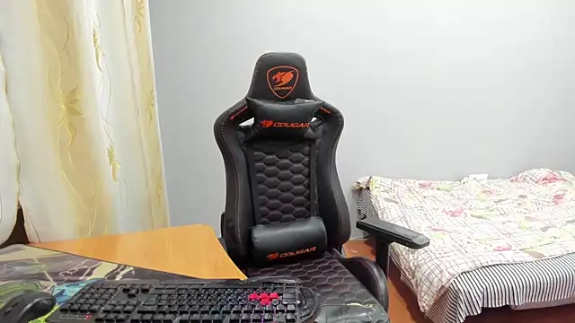 iliaskrislove webcam