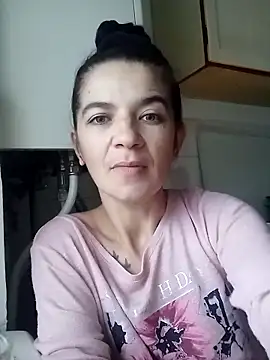 alinaalinutzq webcam