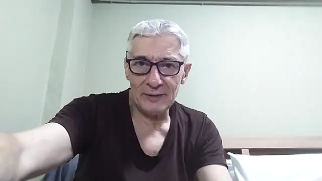 BIGUNCUTHARDCOCK webcam