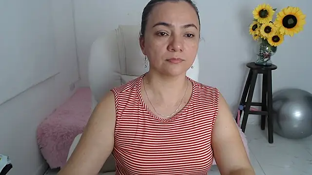 ana_milf webcam