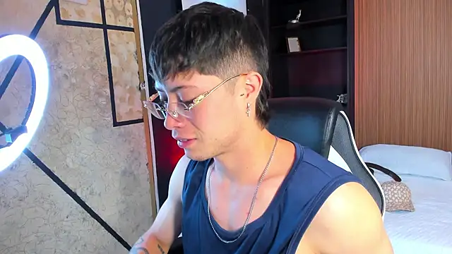 marcuscollins1_ webcam