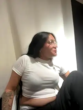 Alyha_Cortes Live Webcam on Stripchat