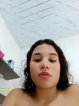 Little-Pussy-Sweet webcam