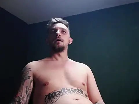 guesswhatbitch webcam