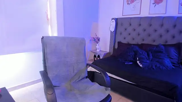 TifanyAmazinng webcam