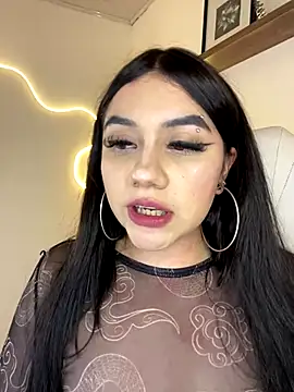 Zoe_Serrat webcam