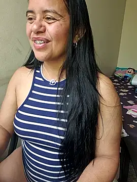 Miss__kendra_ webcam