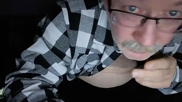 cumloverboyxx69 webcam