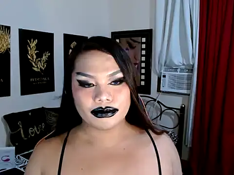 TSbrianaHugeCock webcam