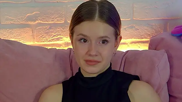 MilanaBalmain webcam