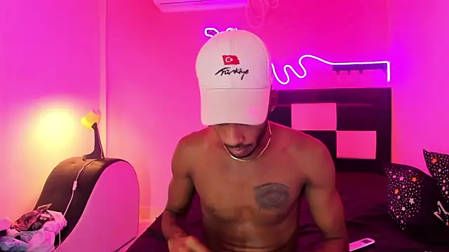 Black_Guys_Pervert_ live webcam from Sex Land on Ufotopia – Live Cams & Video Chat