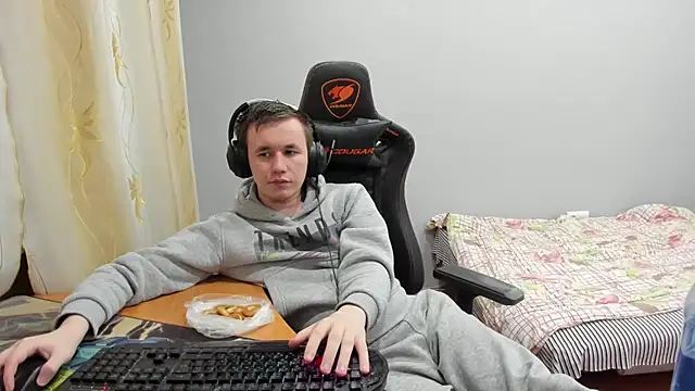 iliaskrislove webcam