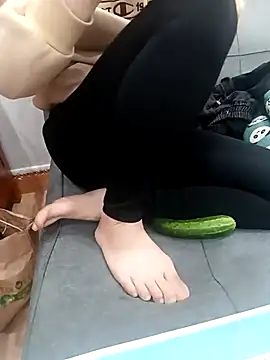 MinhChauXXX19 webcam