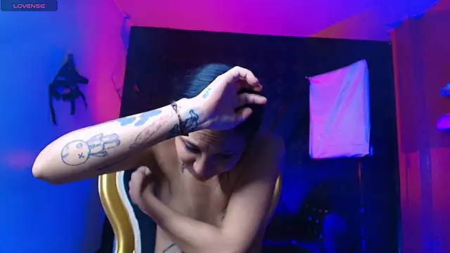 Sweettpleasure webcam