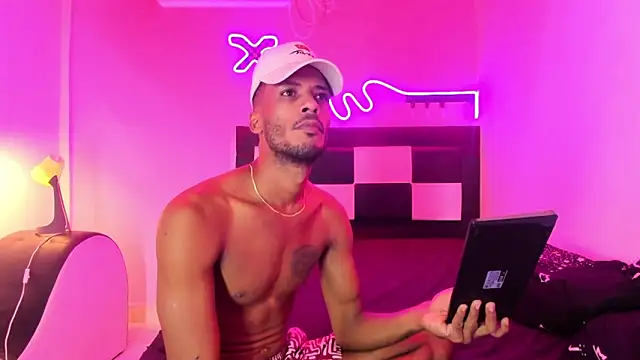 Black_Guys_Pervert_ webcam