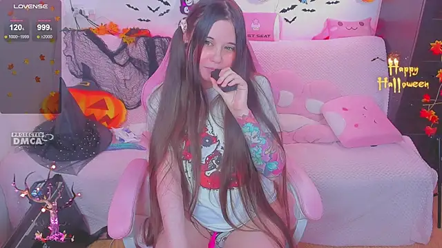 Lolisuccub webcam