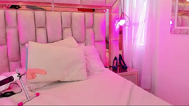 Katalina_Evans webcam