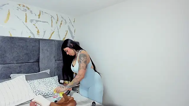 Cristal_Velle webcam