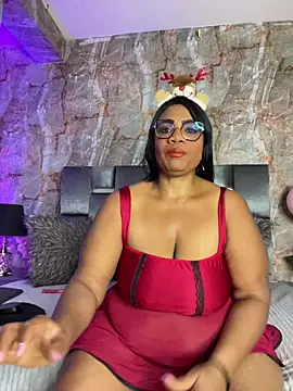 aranzalatinblaks1 (F milf) - open ass with both hands