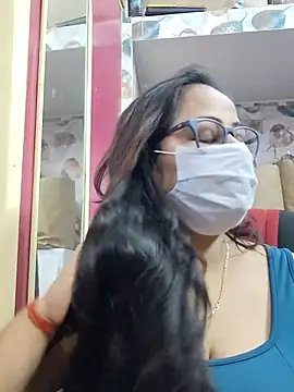 Webcam Model (nisha_1110)  is live.Free join now!