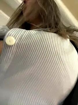 Isabella_Varella webcam