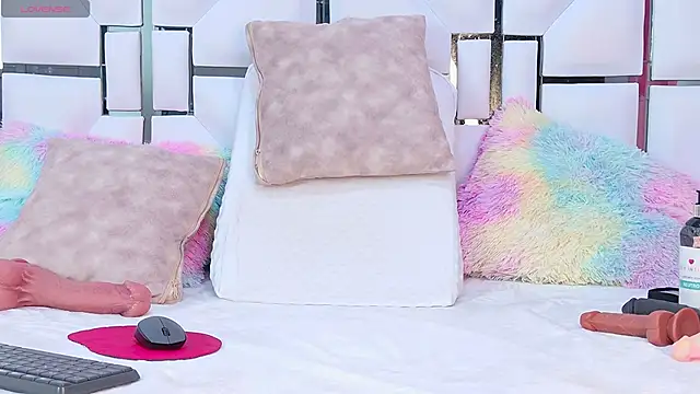 VeronicaSttar webcam