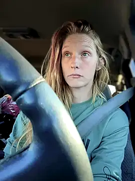 GoldenFlameGoddess webcam